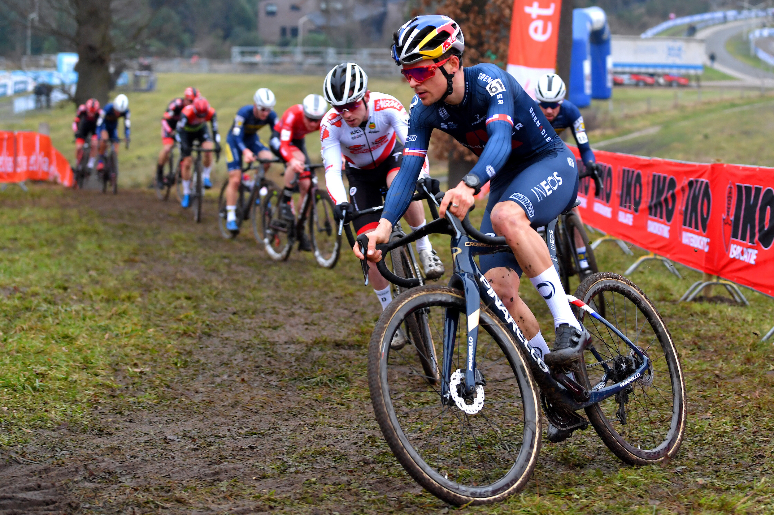 Cyclocross: Why It’s Not Gravel Racing