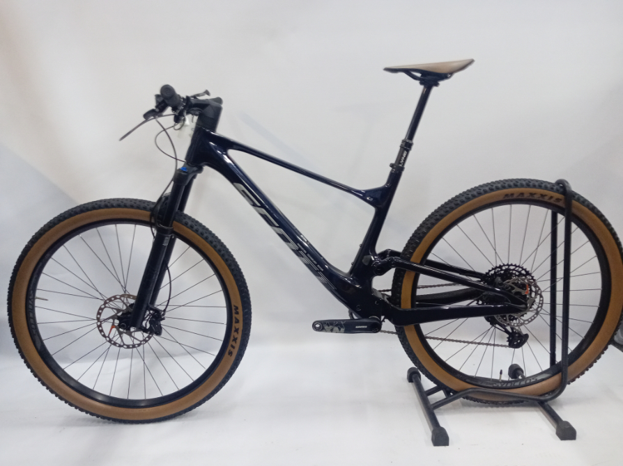 Pre-Owned Scott Spark Comp Carbon Dual Suspension Mountain Bike - Large