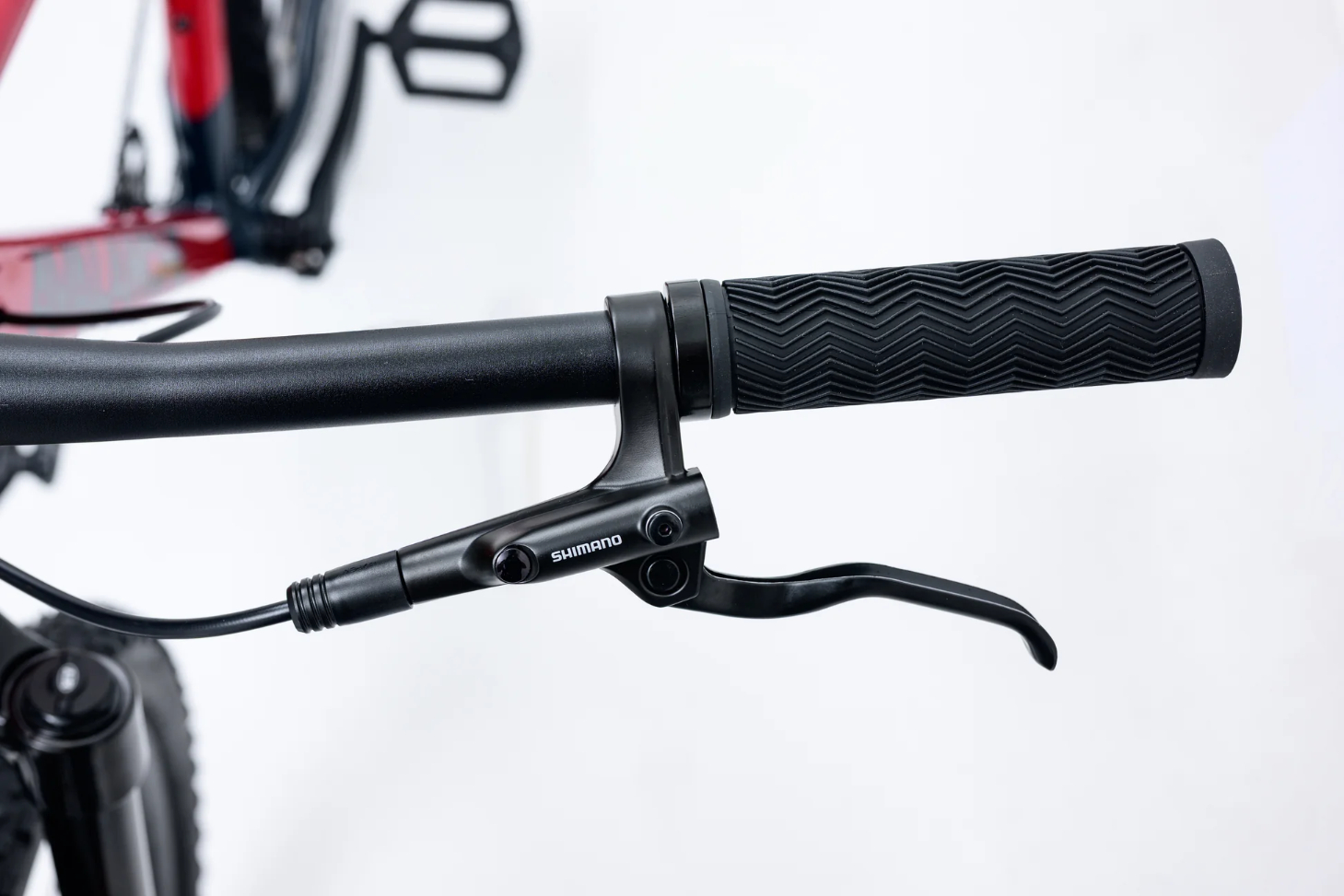 Avalanche Reflex Team Aluminium Hardtail Mountain Bike 