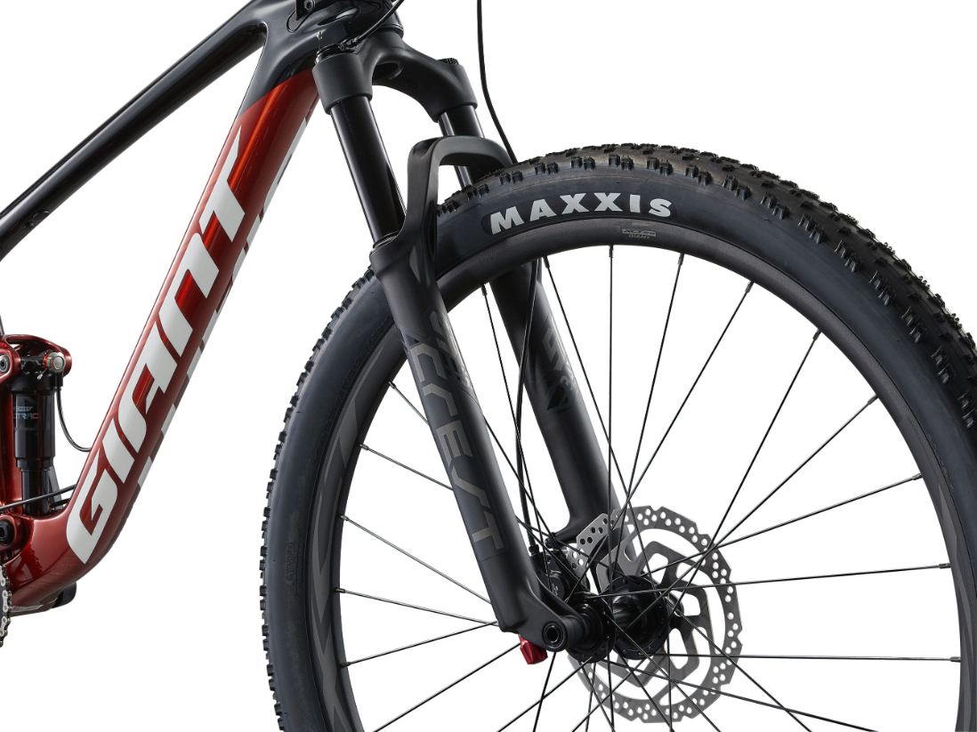 Giant Anthem Advanced 4 Dual Carbon Suspension Mountain Bike 2025 