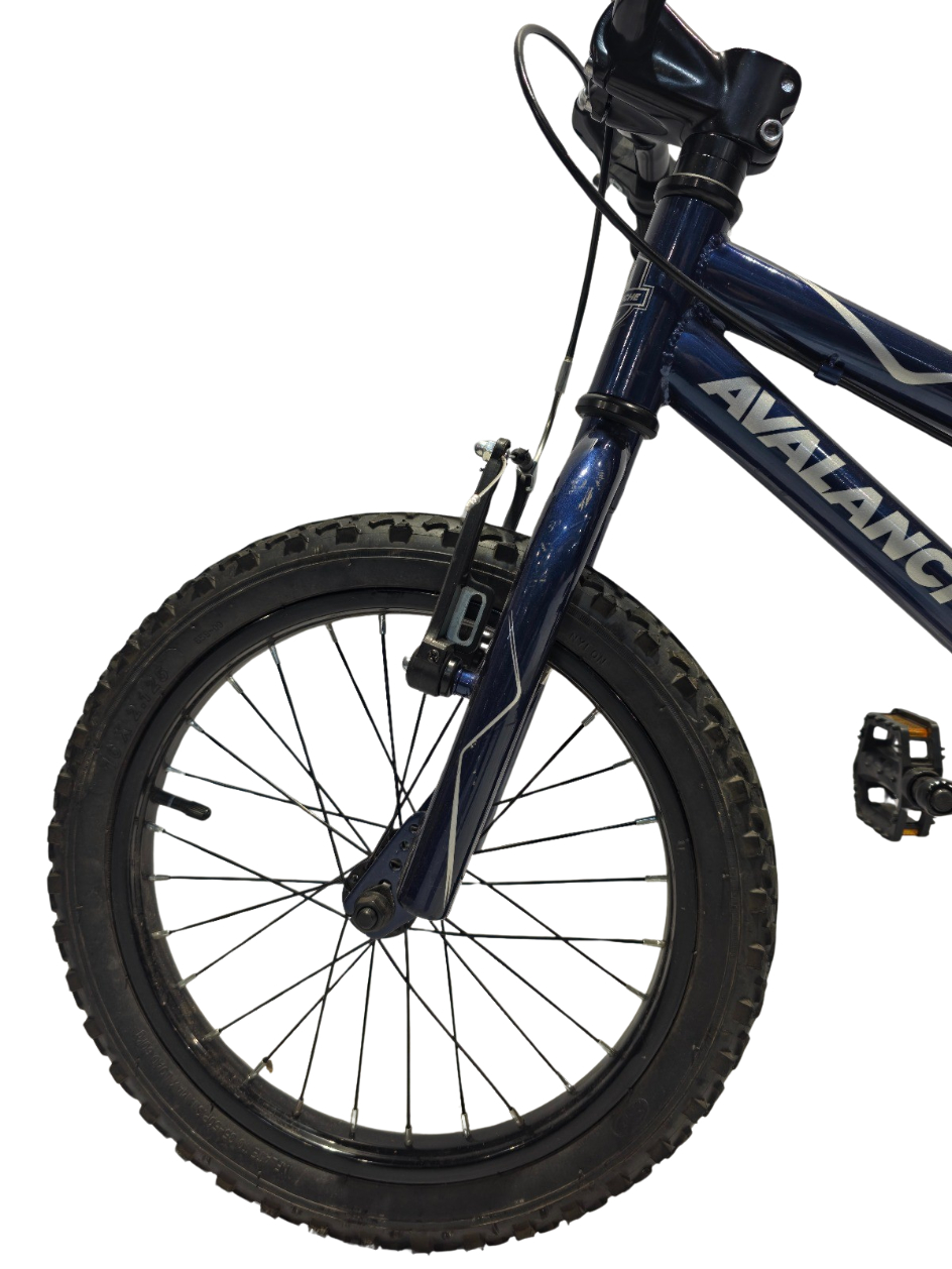 Pre-Owned Avalanche Bolt 16 Inch Junior Bike