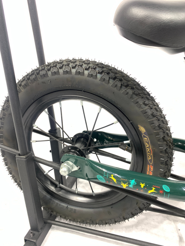 Pre-Owned Marvel Bokkie 12 Inch Junior Balance Bike 