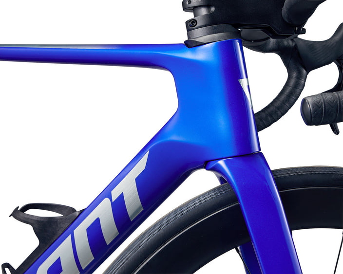 Giant Propel Advanced 1 Carbon Road Bike 2024
