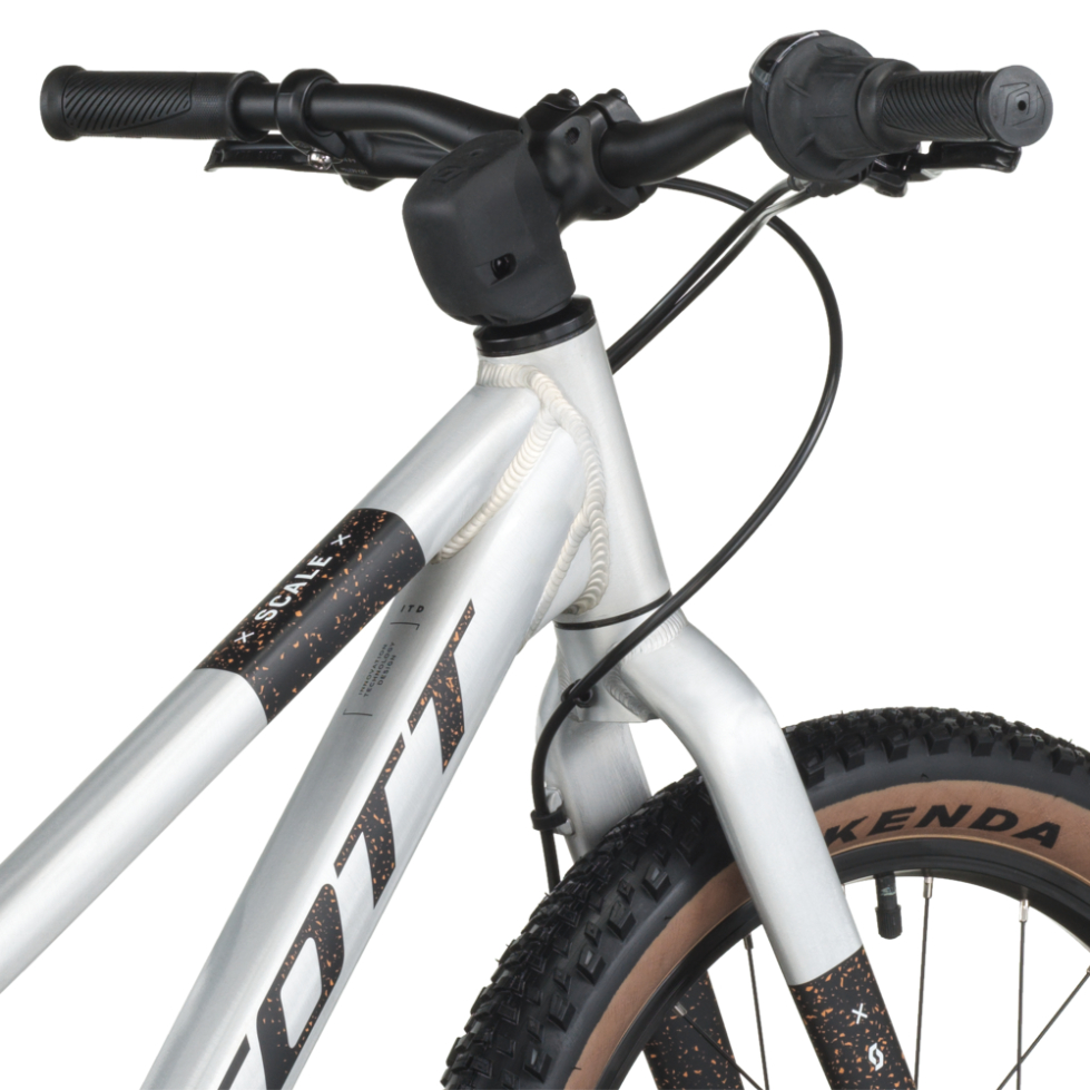 Scott Scale 200 Junior Boys Bike 2026