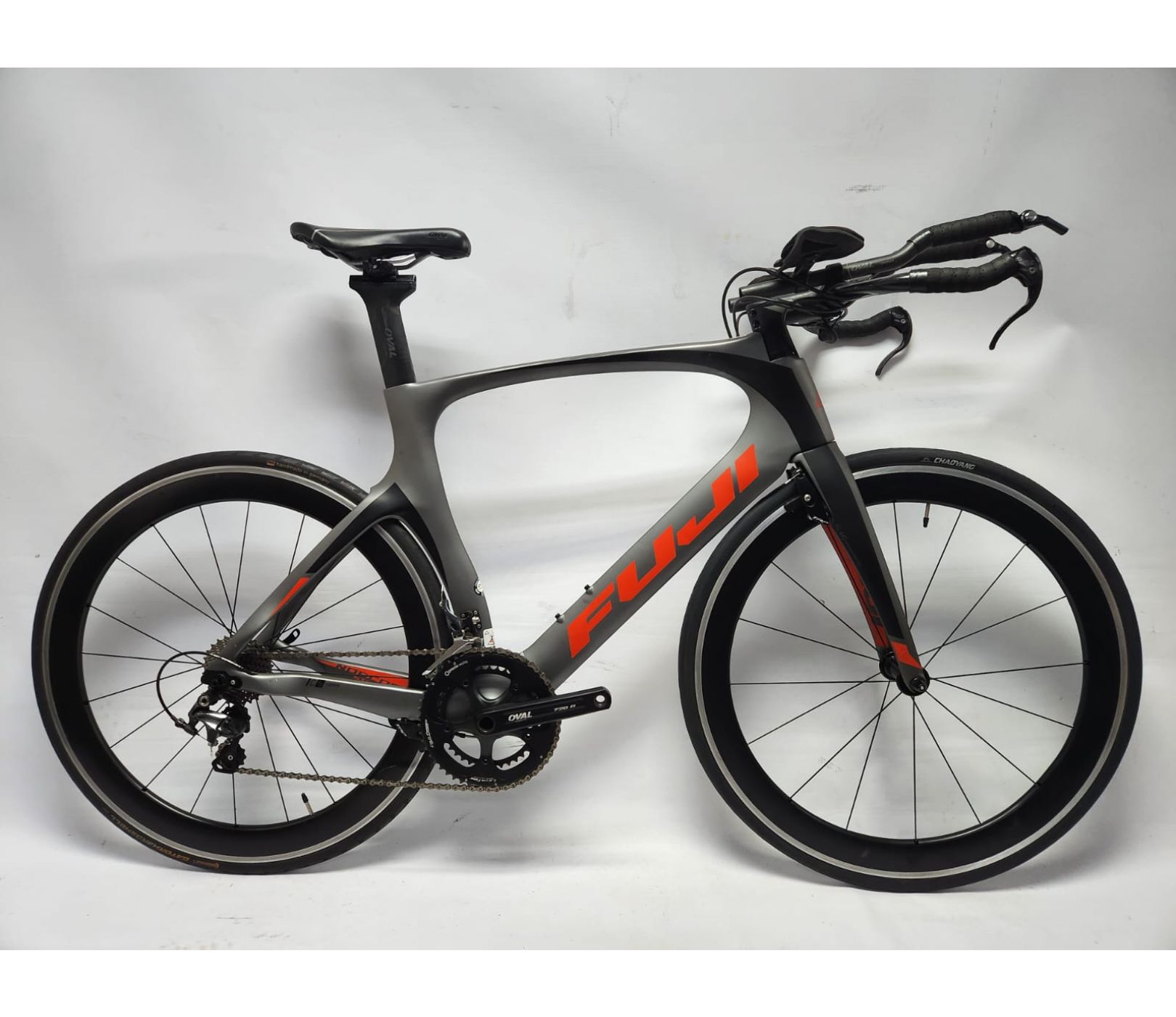 Pre-Owned Fuji Norcom 2.1 TT Carbon Road Bike - Medium/Large