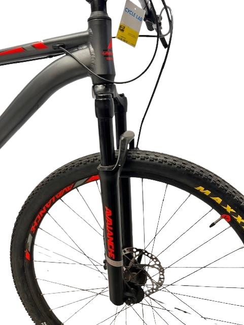 Pre-Owned Avalanche Reflex Pro Aluminium Hardtail Mountain Bike - Large