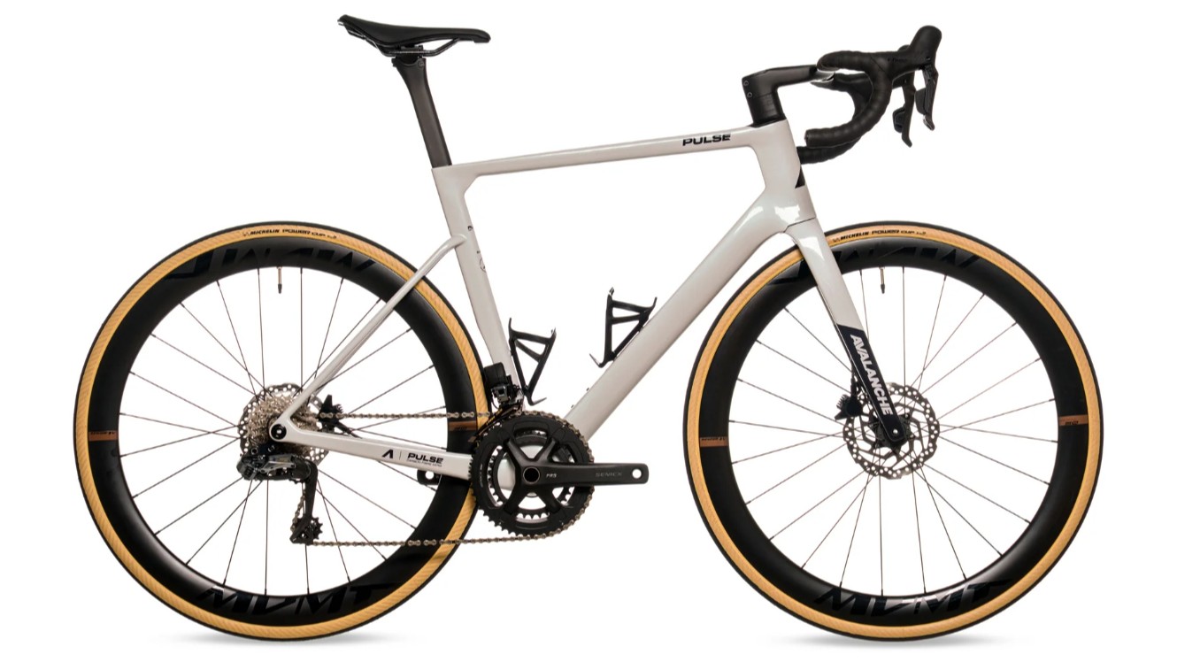 Avalanche Pulse Carbon Road Bike 2027