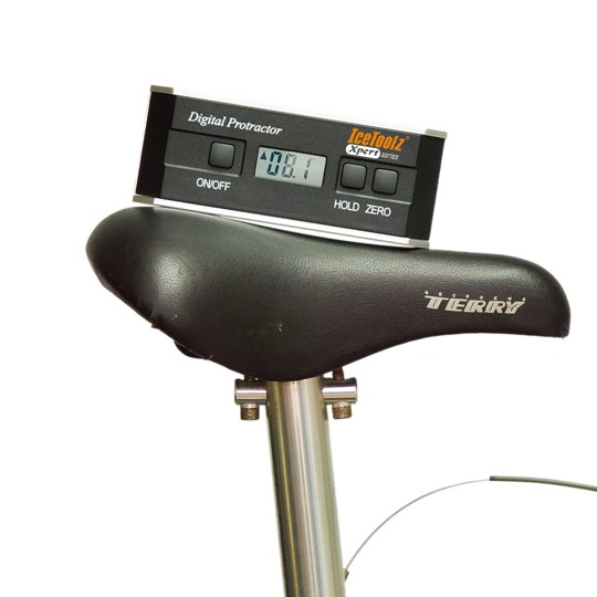 Icetoolz E371 Digital Protractor