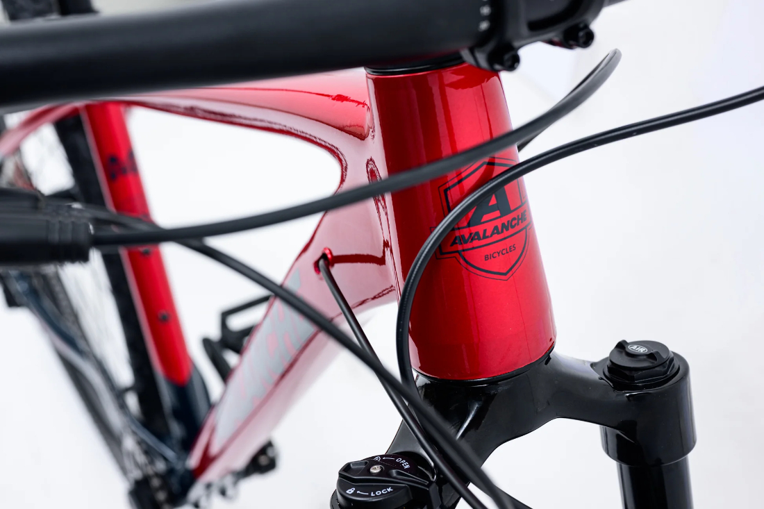 Avalanche Reflex Team Aluminium Hardtail Mountain Bike 