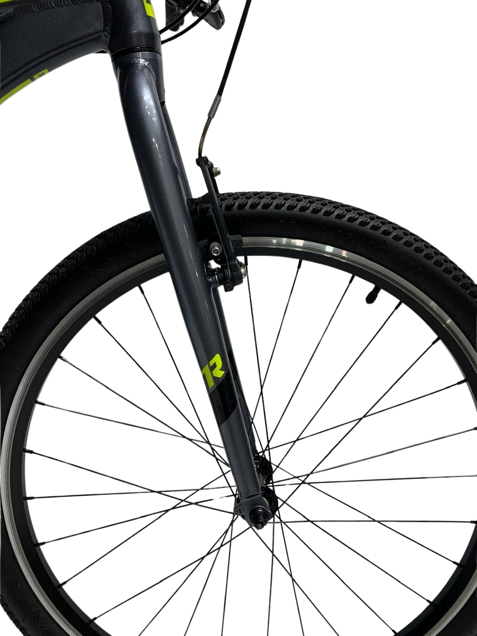 Pre-Owned Titan Hades Lite 26 Inch Junior Bike 