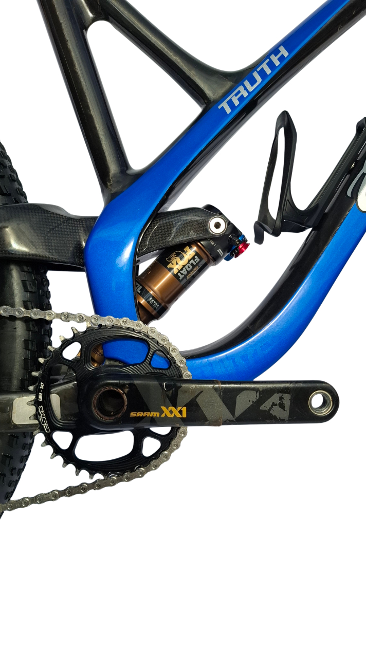 Pre-Owned Ellsworth Truth Carbon Dual Suspension Mountain Bike - Large