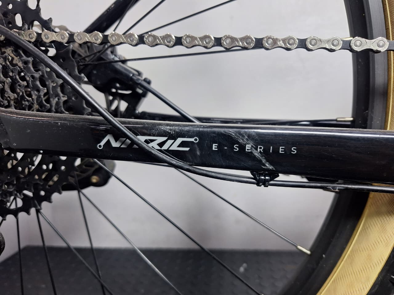 Demo Titan Nitric Sport Aluminium Hardtail Mountain E-Bike 2024 29" BLK XL
