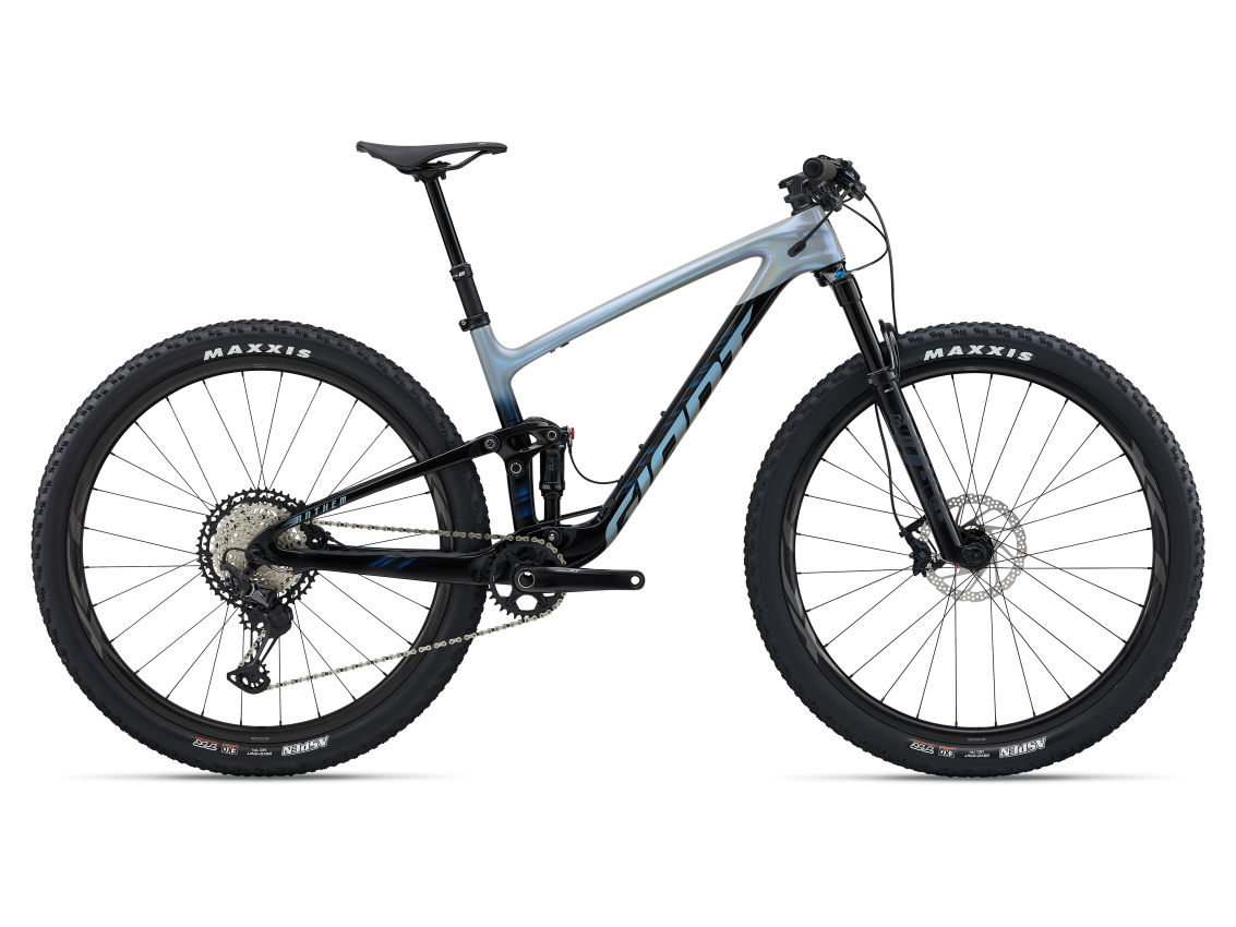 Giant Anthem Advanced 2 Carbon Dual Suspension Mountain Bike 2025