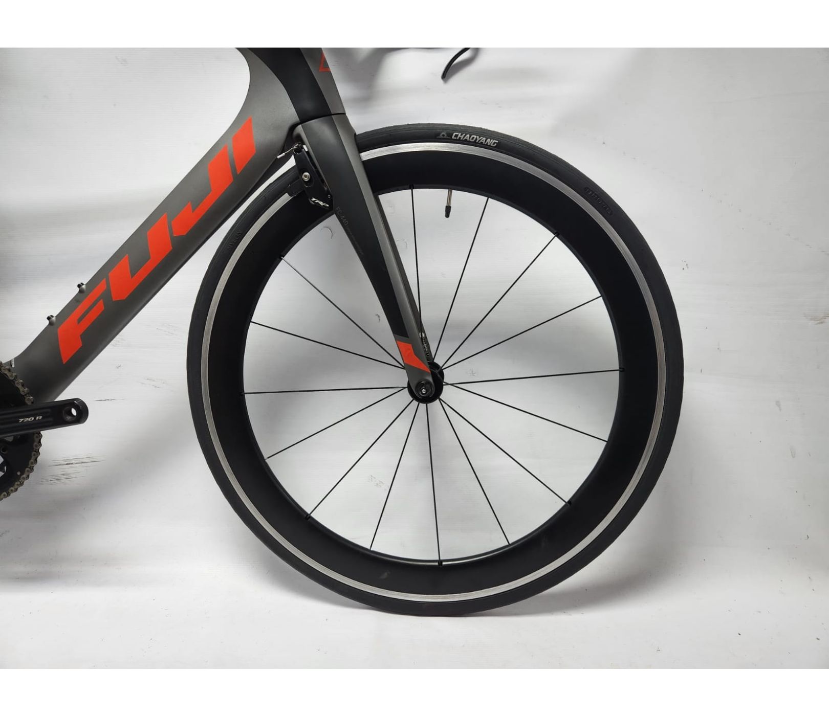 Pre-Owned Fuji Norcom 2.1 TT Carbon Road Bike - Medium/Large