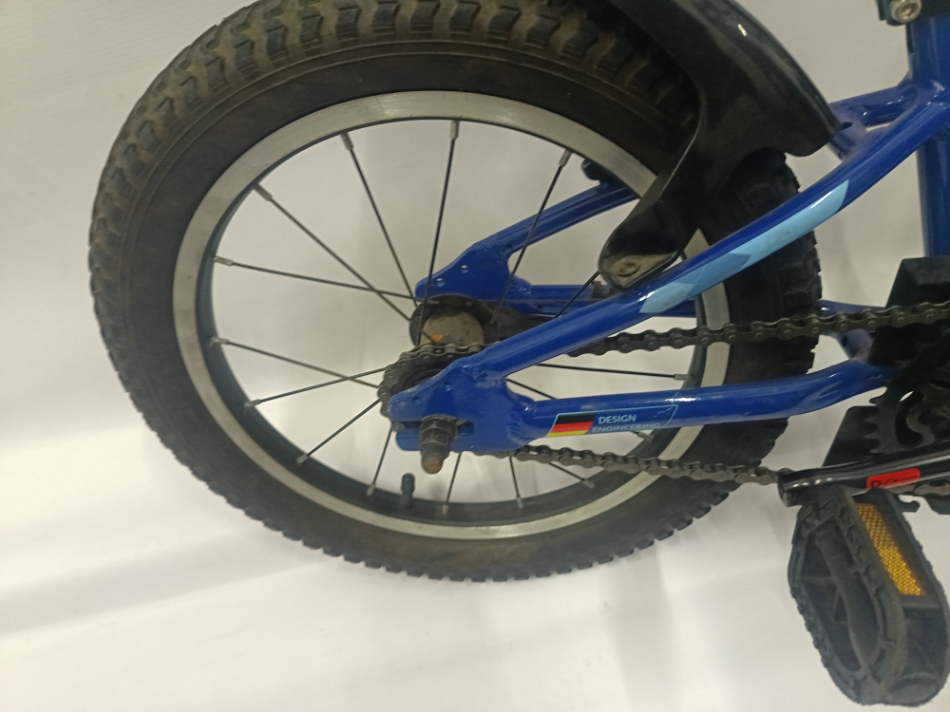 Pre-Owned Silverback Skid 16 Inch Junior Bike 