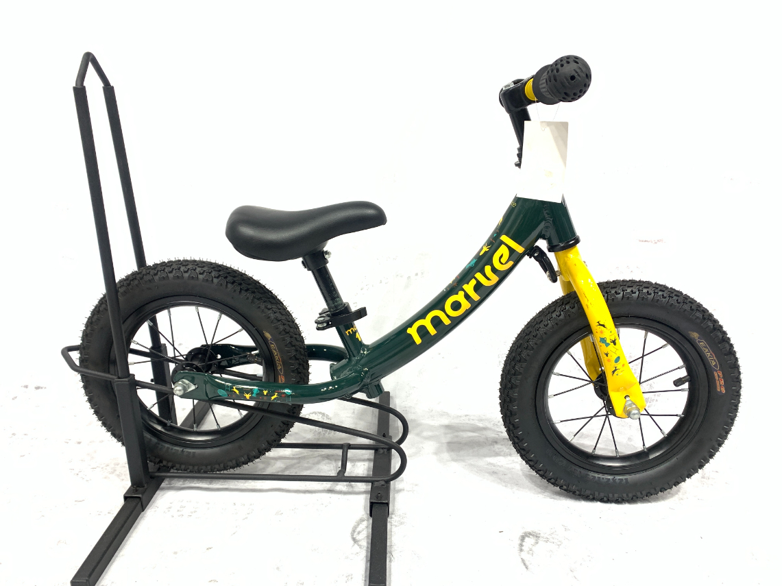 Pre-Owned Marvel Bokkie 12 Inch Junior Balance Bike 