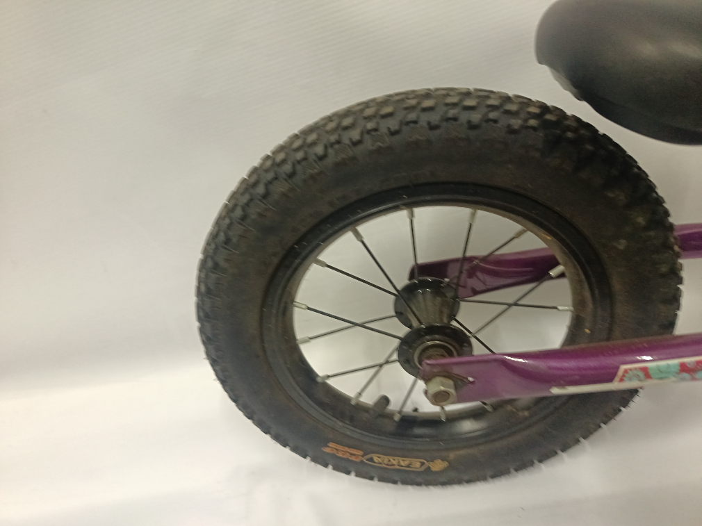 Pre-Owned Marvel Mila 12 Inch Junior Bike 