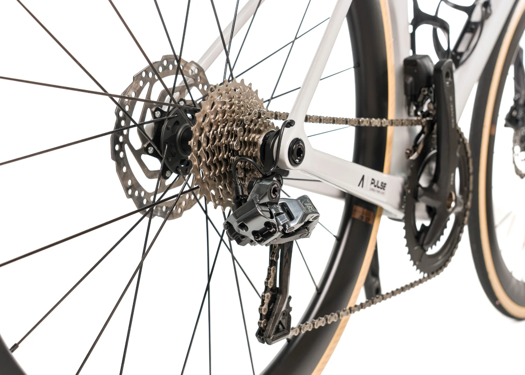 Avalanche Pulse Carbon Road Bike 2027